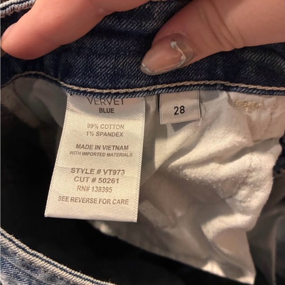 Trendy Distressed Boyfriend Jeans in Classic Blue - Picture 3 of 3